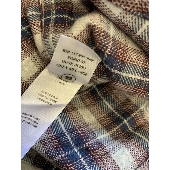 Rails Men's Purple Plaid Long Sleeve Button Front Forrest Shirt Medium NWT - Picture 11 of 11